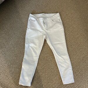 Old Navy white jeans size 14